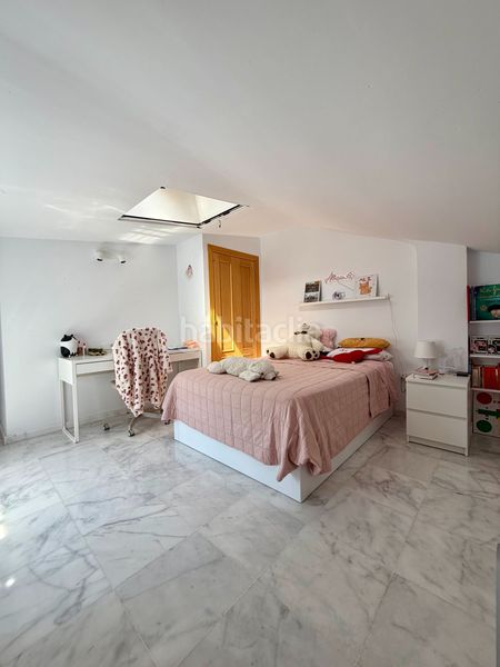 Foto 5d351898-6b11-4a58-ae34-c6e4b021f0d5. Àtic amb calefacció a Parque Ayala - Jardín de la Abadía - Huelín Málaga