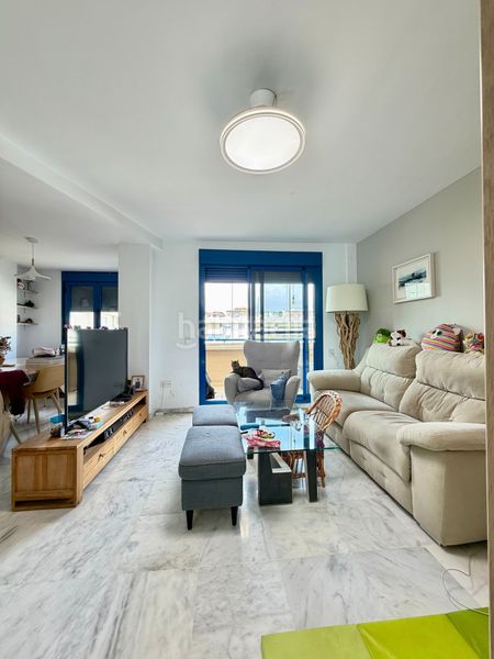 Foto 772cf5d1-e67b-4709-9d93-c22098031eb2. Àtic amb calefacció a Parque Ayala - Jardín de la Abadía - Huelín Málaga