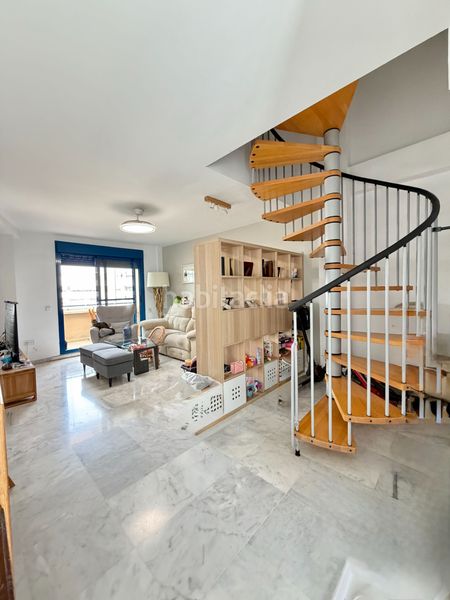 Foto 8147c95c-d4b3-4033-8693-9e63e663d10b. Àtic amb calefacció a Parque Ayala - Jardín de la Abadía - Huelín Málaga