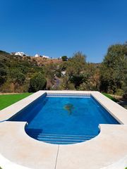 Casale  A-7100. En venta finca rústica, monda