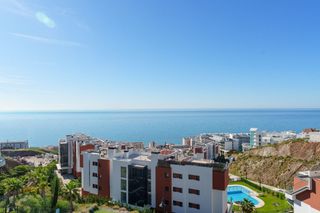 Piso  Margarita salas. En venta piso calle margarita salas, el higuerón  fuengirola