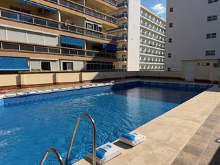 Local Comercial  Colegial. En venta local calle colegial, torremolinos