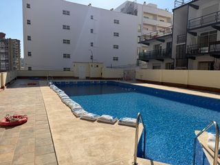 Local Comercial  Colegial. En venta local calle colegial, torremolinos