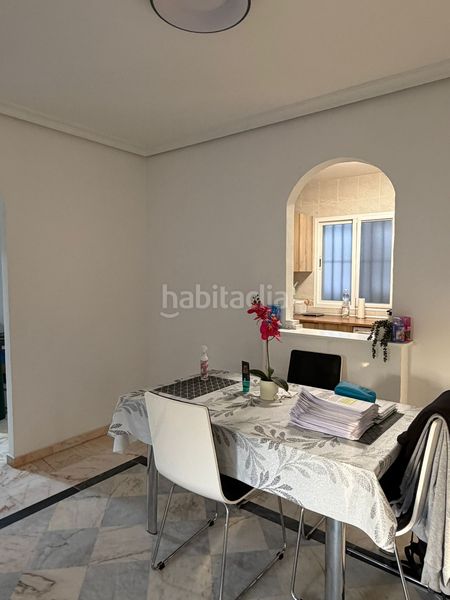 Foto c895c3bc-346a-4bc9-8991-76918a6c7ea9. Pis a Cortijo Alto Málaga