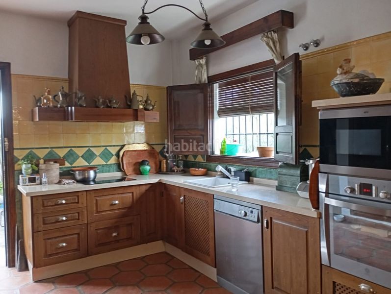 Foto 730e55fa-8f42-48a3-b5a9-62d7066a8902. Casa amb piscina a estación de Cártama Cártama