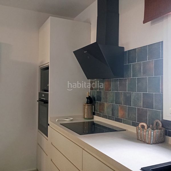 Foto e74537c3-db2f-4170-92e9-ea840607465b. Casa amb calefacció a Pizarra