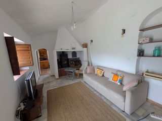 Masia a Montes de Málaga