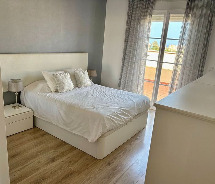 Foto ce345836-e755-4387-b374-43464bea7af8. Casa amb calefacció piscina a El Pinar- Palacio de Congresos Torremolinos