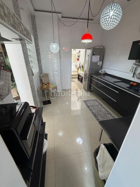 Foto 5e9d8802-8615-487d-a23b-528d58379098. Casa amb calefacció piscina a Paseo Marítimo Oeste - Pacífico Málaga