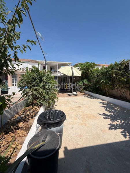 Foto 6927b994-1ce5-48a3-8c7a-fd50d0db8dee. Casa amb calefacció piscina a Paseo Marítimo Oeste - Pacífico Málaga