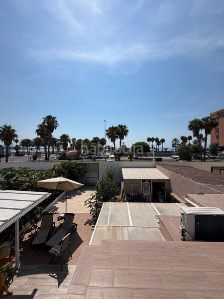 Foto 793a78a5-f5fc-4035-b0b8-38ff84b6ad43. Casa amb calefacció piscina a Paseo Marítimo Oeste - Pacífico Málaga