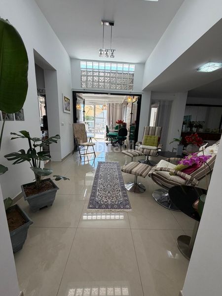 Foto dc53fa33-2a62-4c2c-aa40-2f3f5095ce5e. Casa amb calefacció piscina a Paseo Marítimo Oeste - Pacífico Málaga