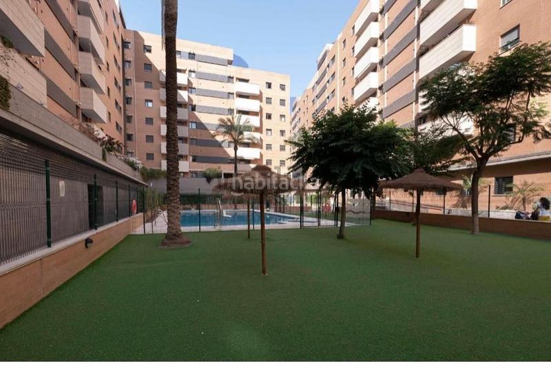 Foto de8c3206-861a-4cec-88d5-3206118ad881. Pis amb aparcament piscina a Parque Ayala - Jardín de la Abadía - Huelín Málaga