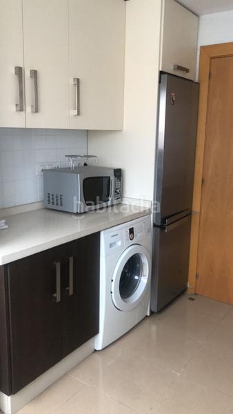 Foto e8e87d7a-51d7-49ff-9910-16c4084d9b3f. Pis amb aparcament piscina a Parque Ayala - Jardín de la Abadía - Huelín Málaga