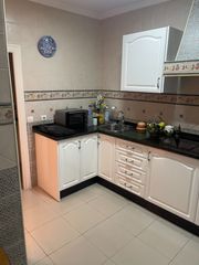 Casa a Tomillo 6. Oportunidad!