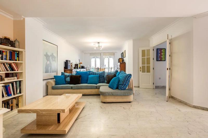 Foto 593a40d3-80f7-4882-b1bd-090e95d8ea5e. Piso oportunidad! en El Molinillo - Capuchinos Málaga