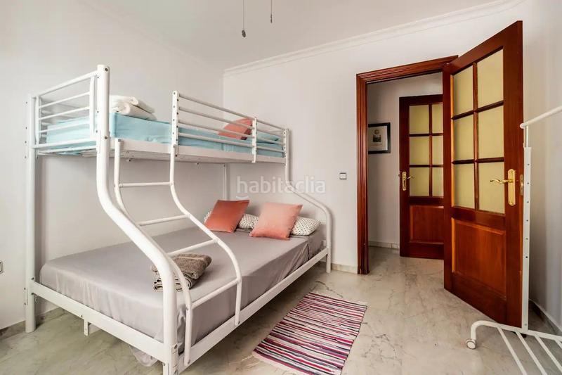 Foto f0ee5b14-8c90-4181-84d7-2239867faf74. Piso oportunidad! en El Molinillo - Capuchinos Málaga