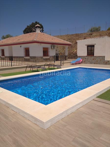 Foto a2a43327-ae54-4d71-a174-76a7fe359357. Masía oportunidad! en Almogía