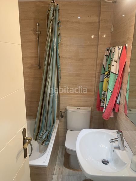 Foto a7eb7b4f-def1-48ef-b17b-26a24540b3ca. Pis amb calefacció piscina a Parque de la Paloma Benalmádena