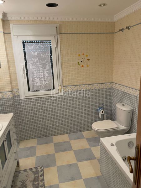 Foto 2dc230bb-6003-4c26-99f0-37e7c08de370. Casa amb calefacció aparcament a Casabermeja