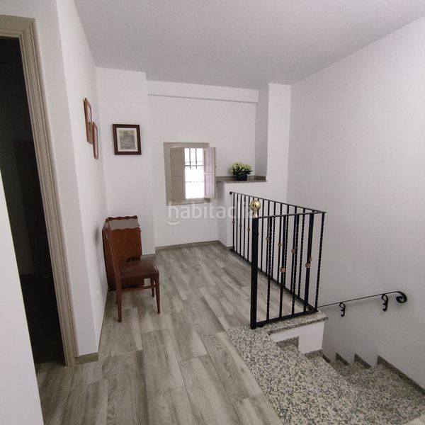 Foto 0b7d87c9-2158-4a61-878c-f891ca60e37d. Casa adossada amb calefacció a Cuevas Bajas