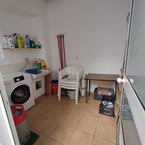 Foto 6add1f2a-1184-424c-9a78-166640c77c05. Casa adossada amb calefacció a Cuevas Bajas