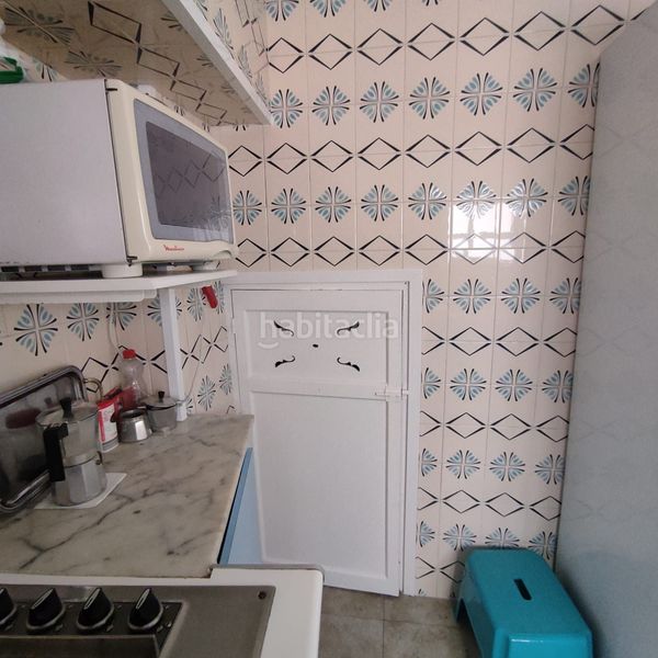 Foto 9c7289c2-20ab-4e85-90cb-e4b4ef44bdf9. Casa adossada amb calefacció a Cuevas Bajas