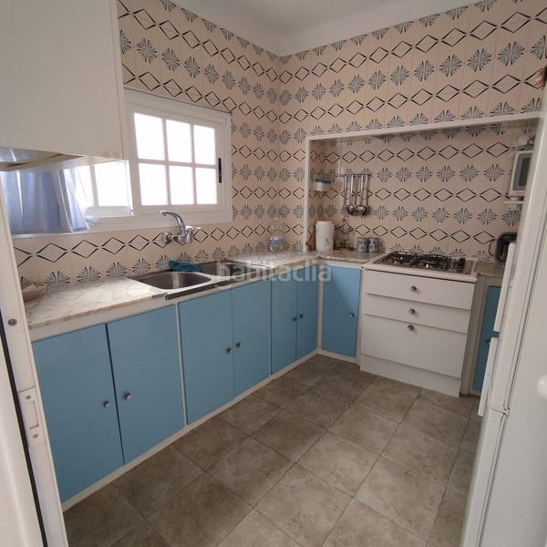 Foto f1134468-7a13-4376-b5b9-e94e67b8268c. Casa adossada amb calefacció a Cuevas Bajas