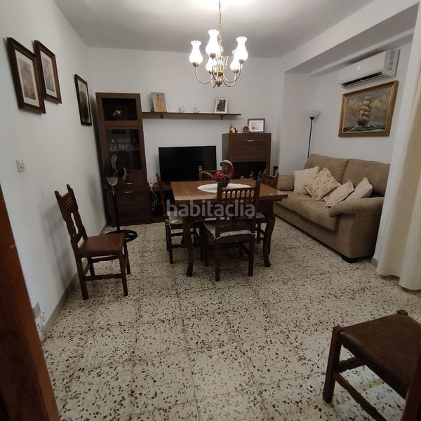 Foto f9902346-17c7-499c-9f51-911bb3247322. Casa adossada amb calefacció a Cuevas Bajas