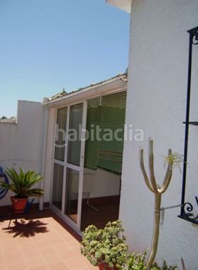 Foto 501cab3d-9bb9-45d6-9b7a-c4c4b7b9827b. Casa adossada amb calefacció a Pedregalejo - Morlaco Málaga