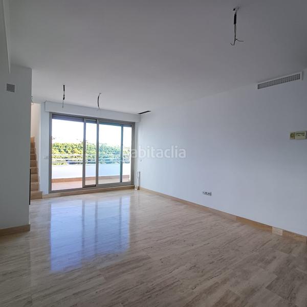 Foto 1a8e3e89-e402-4eee-802f-ae45cc5a41cc. Dúplex amb calefacció aparcament piscina a La Cala Golf - Lagar Martell Mijas