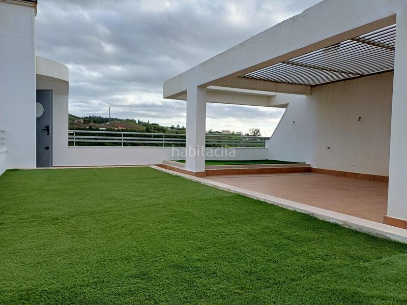 Foto acd60c58-bc9c-4b32-85f6-48a64f77875e. Dúplex amb calefacció aparcament piscina a La Cala Golf - Lagar Martell Mijas