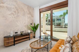 Appartement in Los Balcones-Los Altos. Apartamentos de 2 y 3 dormitorios con vistas a la laguna rosa  z