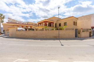 Xalet en Desamparados - Hurchillo - Torremendo. Villa de lujo de ensueo  zona la aparecida, orihuela