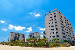 Dachwohnung in Punta Prima. Gran ático de 3 dormitorios en panorama mar con piscinas y vista