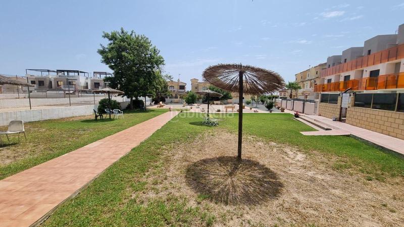 Foto 646e5cf6-95fc-4795-a5fe-924ac2386612. Chalet  independiente de 4 dormitorios con piscina privada zona dehesa de campoamor en Orihuela