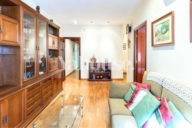 Foto 145facd6-e24b-4a6f-a452-f6c92b8e170d. Piso en Sant Ramon - Maternitat Barcelona