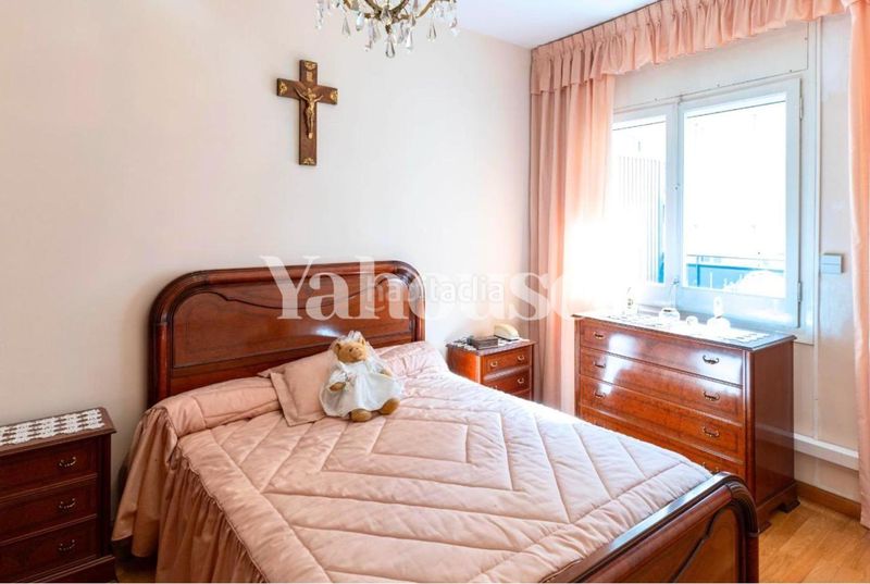 Foto b0f7e4c8-d1d9-482c-b225-562c9f635478. Piso en Sant Ramon - Maternitat Barcelona