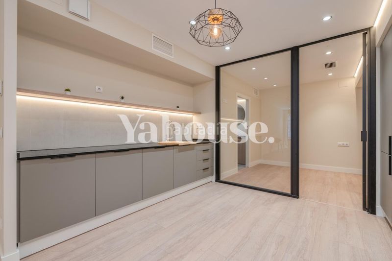 Foto 5374f098-bc90-48da-9e6e-b0bf9f3914dc. Planta baixa a Sant Gervasi - Galvany Barcelona