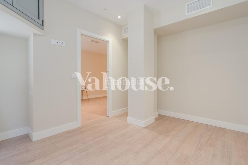 Foto a2747d46-e459-4acb-9fcf-d9906d4308b3. Planta baixa a Sant Gervasi - Galvany Barcelona