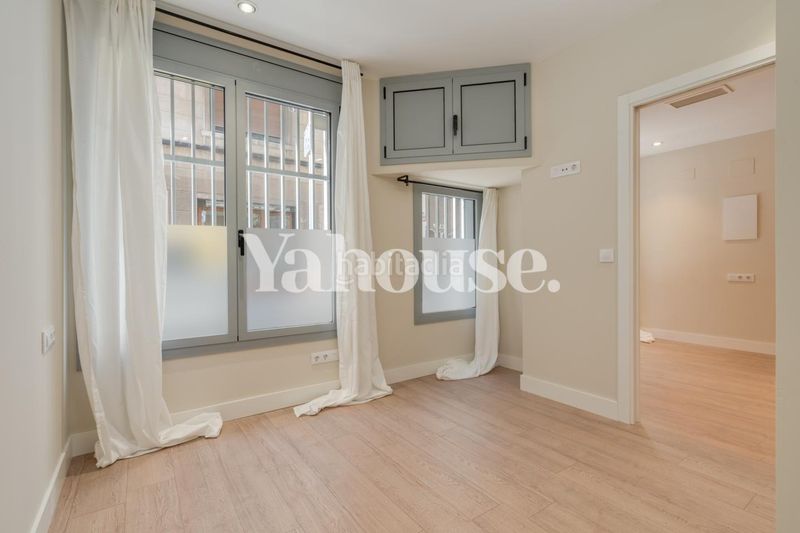 Foto e4088738-680d-45df-940c-d5a35eee399c. Planta baixa a Sant Gervasi - Galvany Barcelona