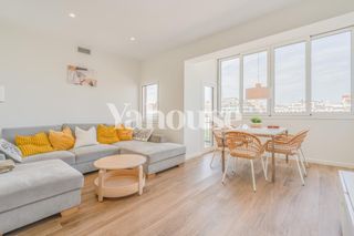 Flat in Carrer de Villarroel