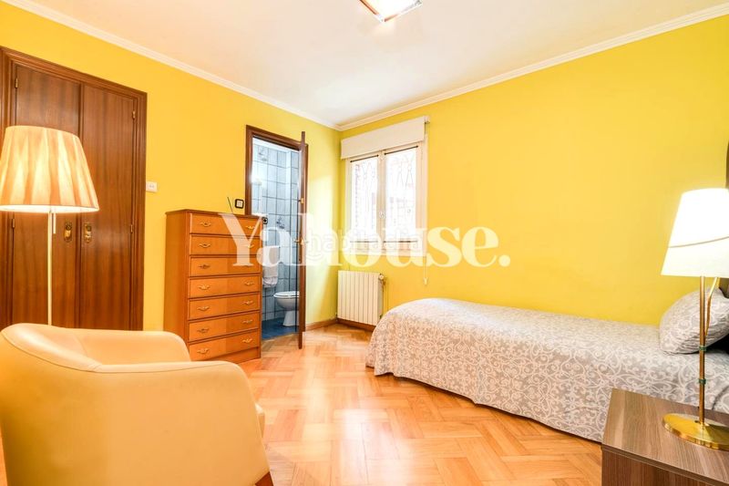 Foto 0741ec33-5a19-480f-ae78-eb8858823594. Planta baixa amb calefacció a La Font d´en Fargues Barcelona