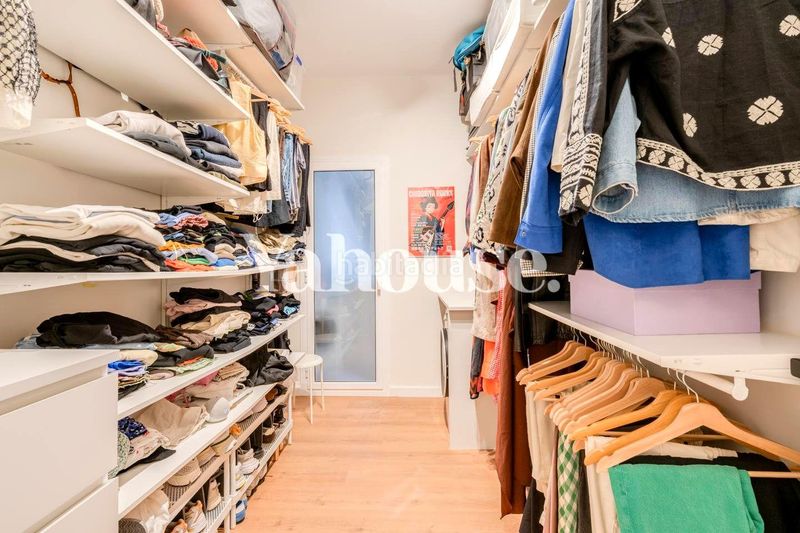 Foto 0e816695-95ce-48ed-bb60-94e85e77a709. Piso en Barri de les Corts Barcelona