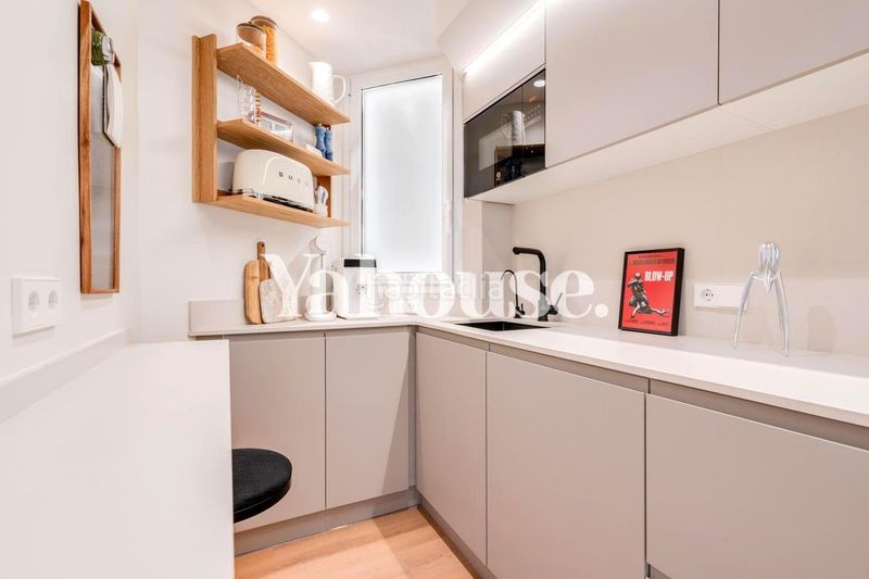Foto a91a3e99-45b7-4777-b3f5-07b54fed877d. Piso en Barri de les Corts Barcelona