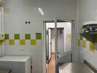 Nau industrial a Sector Sur. Nave totalmente instalada como obrador de alimentación