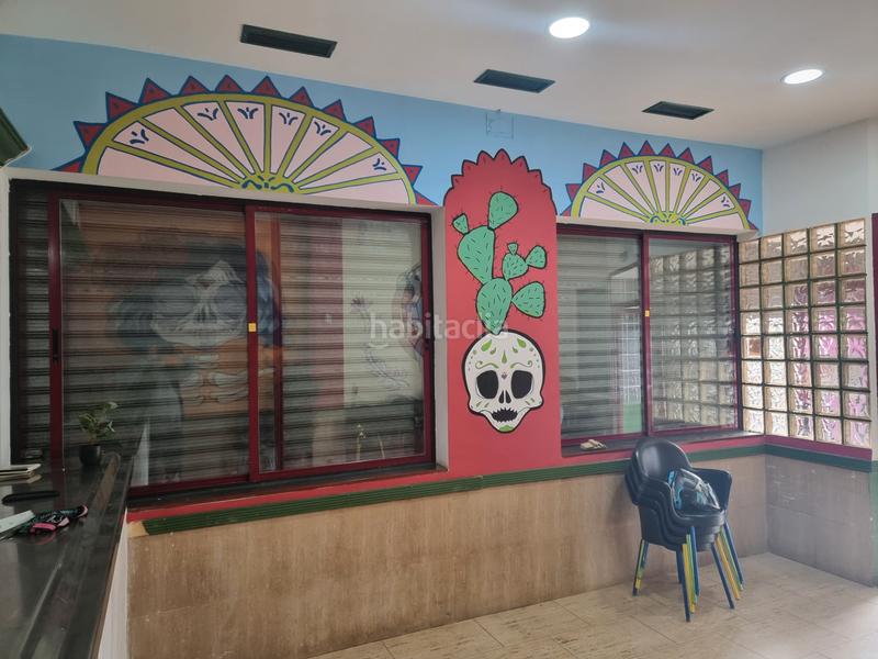 Foto c55d7087-4174-4d53-b201-df07c9e21301. Local comercial en calle periodista antonio rodríguez mesa 17 se vende local listo para uso en Córdoba