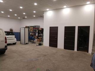 Lloguer Nau industrial a Alcolea. Nave cerca de itv