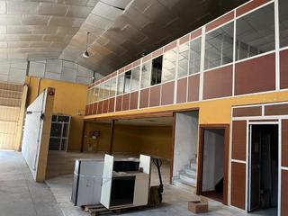 Nau industrial a Sector Sur. Nave instalada