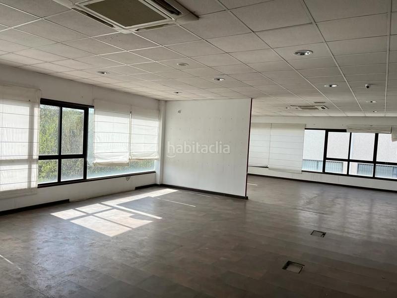 Foto aef45e35-4069-47a4-98b4-650969e579cf. Nave industrial nave comercial con escaparate en Alcolea Córdoba